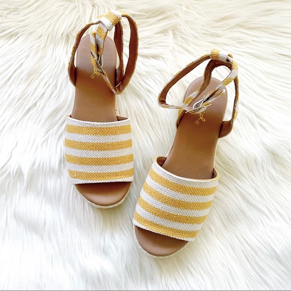 Yellow white platform espadrille wedge sandals - Picture 3 of 10